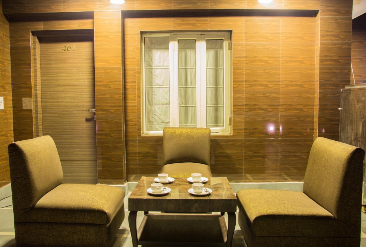 Hotel Pawan Plaza Near Sir Ganga Ram Hospital Delhi  Eksteriør billede