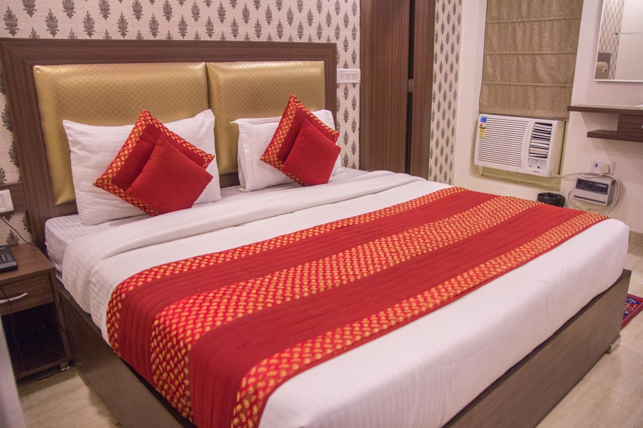 Hotel Pawan Plaza Near Sir Ganga Ram Hospital Delhi  Eksteriør billede